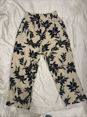 Floral Print Wide-Leg Trousers - Black on Cream